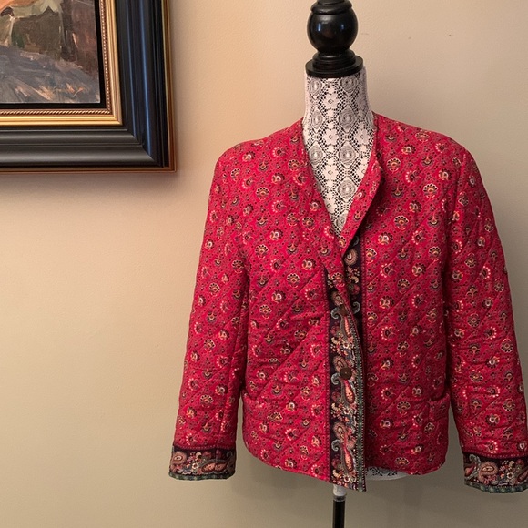 Vera Bradley vibrate red quilted jacket - Picture 10 of 10